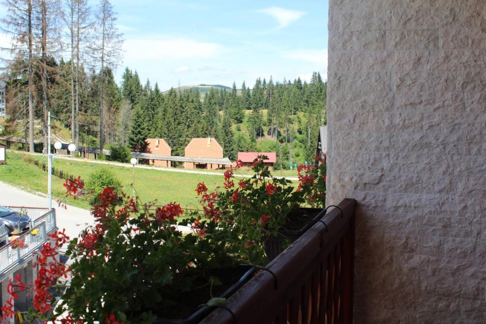 In Hotel Zlatar Ex Zlatarski Biseri Nova Varoš المظهر الخارجي الصورة